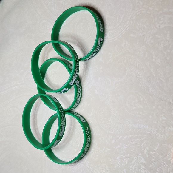 Coors light St. Patricks Day rubber bracelets, set of 5, NEW - Picture 1 of 6